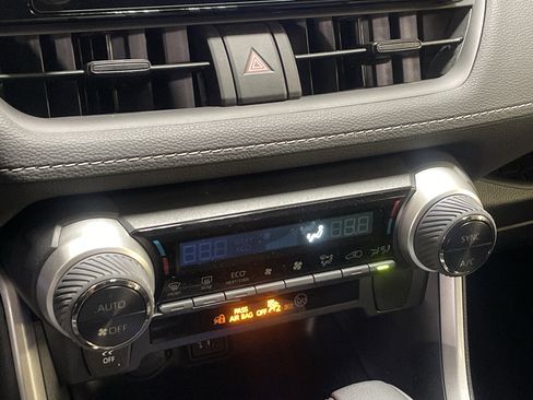 Used 2025 Toyota RAV4 LE image 24