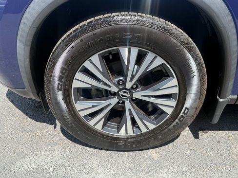 Used 2022 Nissan Rogue SV AWD/4WD image 30