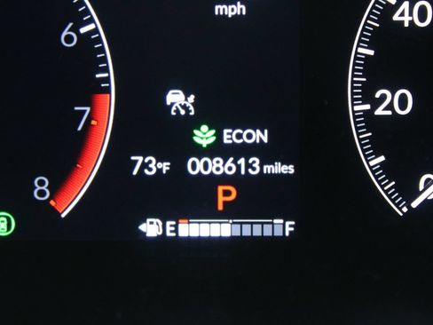 Used 2025 Honda HR-V Sport image 19