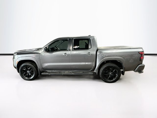 Used 2023 Nissan Frontier SV w/ Midnight Edition Package AWD/4WD image 4