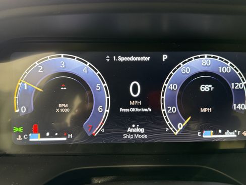 New 2025 Jeep Grand Cherokee Limited w/ Trailer Tow Package AWD/4WD image 19