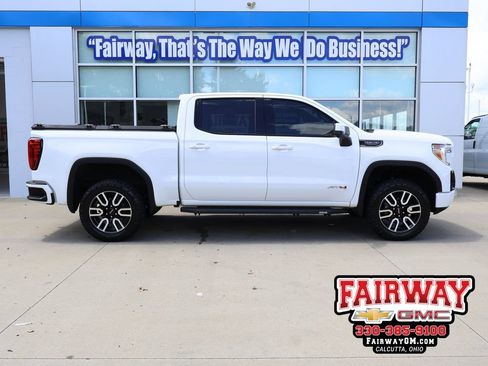 Used 2021 GMC Sierra 1500 AT4 AWD/4WD image 1