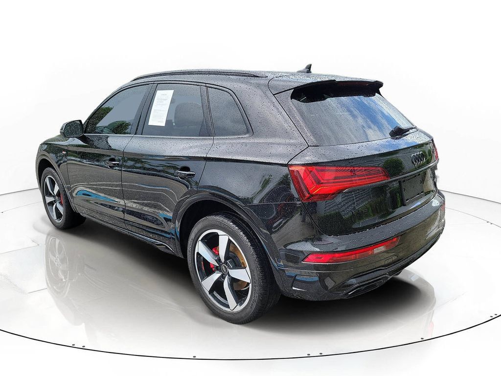 Certified 2024 Audi Q5 2.0T Prestige AWD/4WD image 3