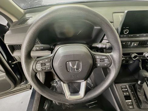 Used 2023 Honda CR-V LX image 11