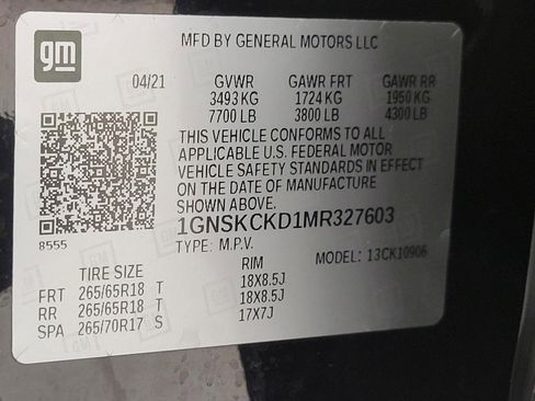 Used 2021 Chevrolet Suburban LT w/ Luxury Package image 29