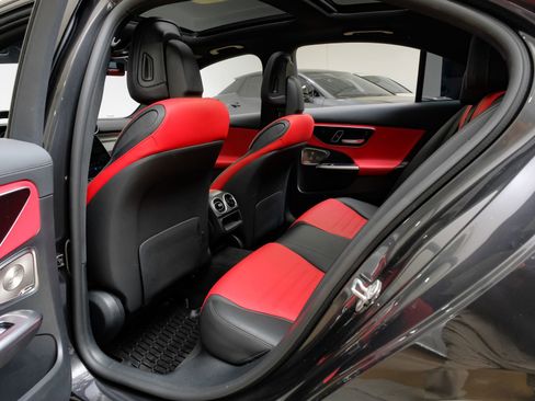 Used 2024 Mercedes-Benz C 300 Sedan w/ Pinnacle Trim Package image 35