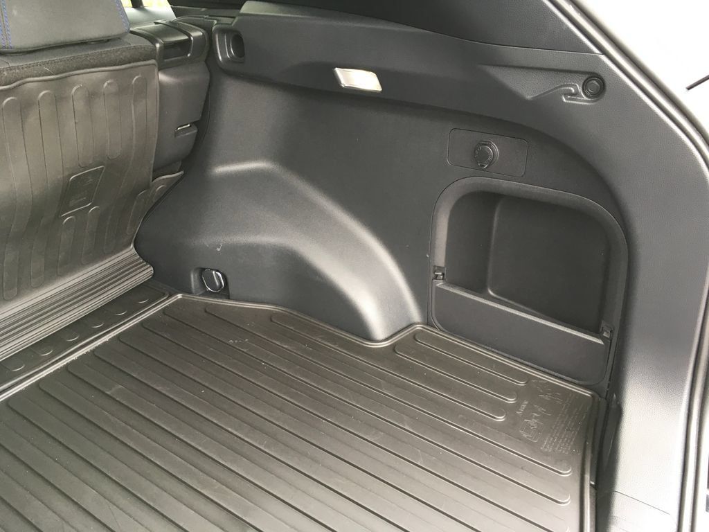 Used 2023 Toyota RAV4 SE w/ SE Grade Weather Package AWD/4WD image 33