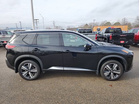 Used 2022 Nissan Rogue SL w/ SL Premium Package image 9