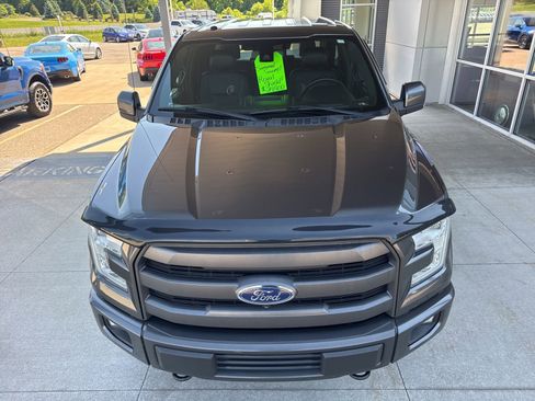 Used 2015 Ford F150 Lariat w/ Equipment Group 502A Luxury AWD/4WD image 12