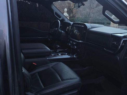 Used 2022 Ford F150 XLT w/ Equipment Group 302A High image 16