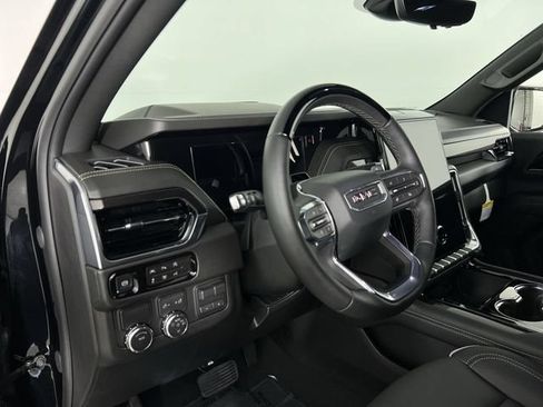 Used 2026 GMC Yukon XL Elevation w/ Elevation Premium Package RWD image 10