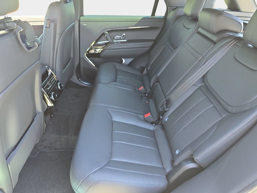 New 2026 Land Rover Range Rover Sport Dynamic SE AWD/4WD image 15