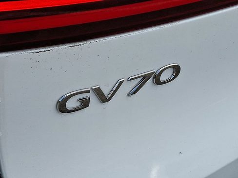 Used 2026 Genesis GV70 2.5T Advanced AWD/4WD image 19