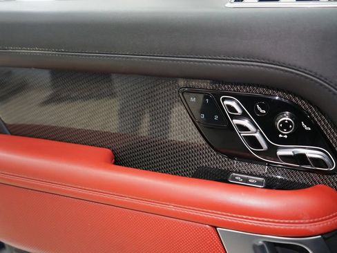 Used 2019 Land Rover Range Rover SV Autobiography Dynamic AWD/4WD image 34