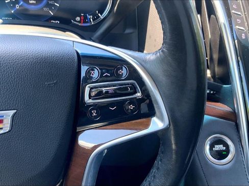 Used 2020 Cadillac Escalade Premium Luxury w/ LPO, Radiant Package AWD/4WD image 20