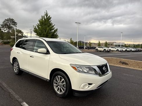 Used 2014 Nissan Pathfinder SV FWD image 7