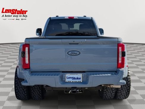 Used 2026 Ford F450 Lariat w/ FX4 Off-Road Package image 4