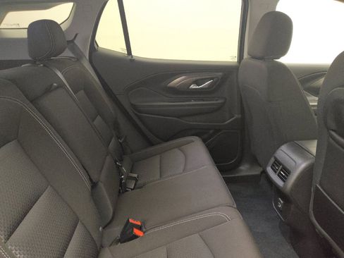 Used 2024 GMC Terrain SLE w/ Driver Convenience Package AWD/4WD image 19