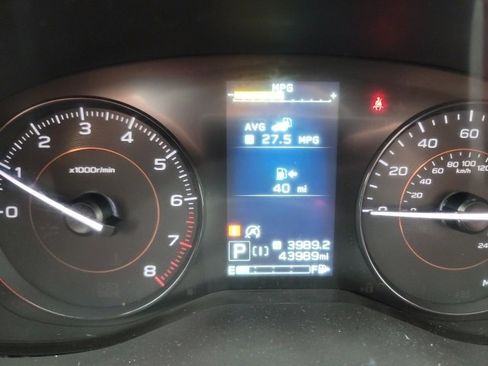 Used 2023 Subaru Crosstrek 2.0i image 10