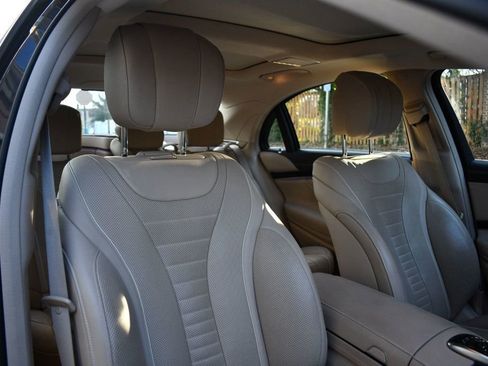 Used 2018 Mercedes-Benz S 560 4MATIC Sedan image 44