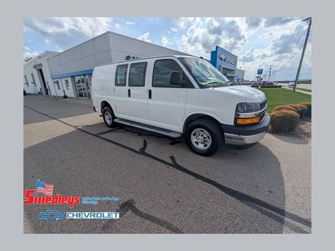 Used 2024 Chevrolet Express 2500 w/ Driver Convenience Package RWD image 1