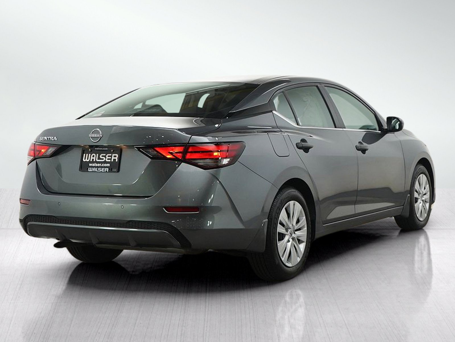 Used 2025 Nissan Sentra S FWD image 5
