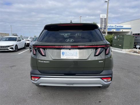 New 2025 Hyundai Tucson SEL image 12