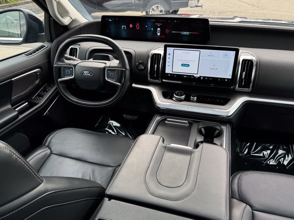 Used 2025 Ford Expedition Platinum AWD/4WD image 21