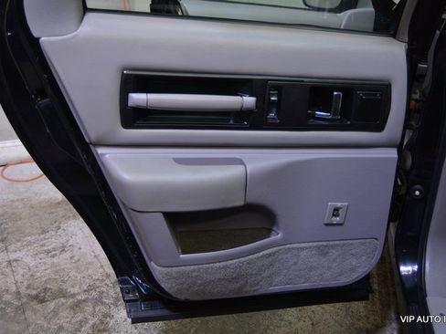 Used 1995 Chevrolet Impala Sedan image 9