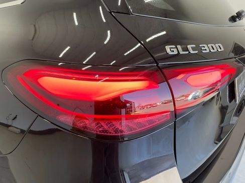 New 2026 Mercedes-Benz GLC 300 image 34