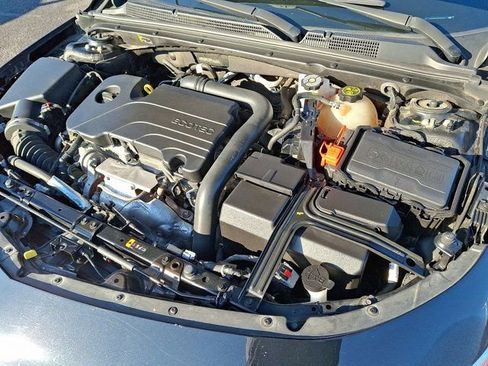 Used 2023 Chevrolet Malibu LT image 30