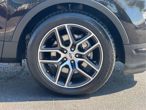 Used 2019 Ford Explorer Sport w/ Equipment Group 401A image 28