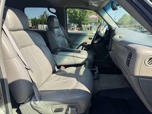 Used 2001 GMC Sierra 2500 4x4 Crew Cab HD w/ SLT Marketing Option Pkg image 7
