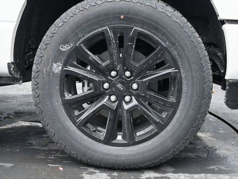 New 2025 Ford F150 Platinum image 27