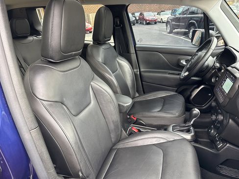 Used 2019 Jeep Renegade Limited w/ UConnect 8.4 Nav Group image 49