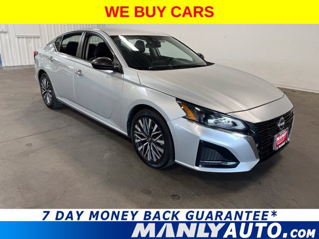 Used 2024 Nissan Altima 2.5 SV FWD image 1