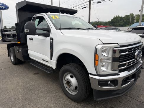 Used 2023 Ford F350 XL w/ Snow Plow Prep Package AWD/4WD image 1