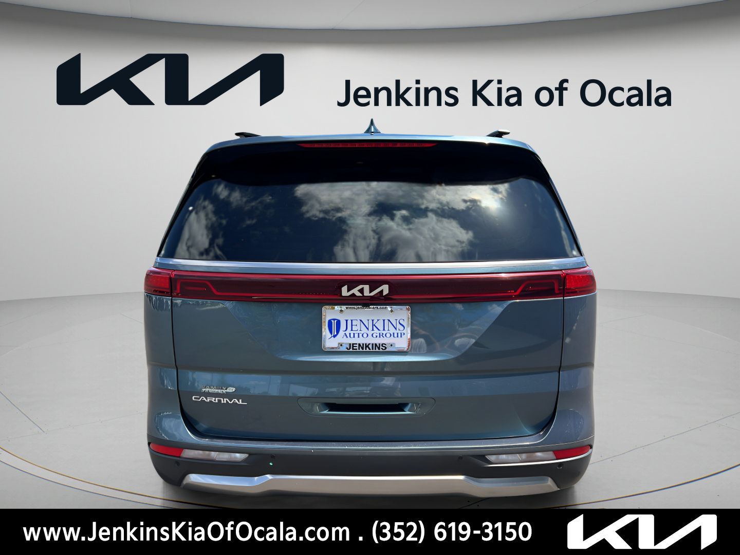 Used 2023 Kia Carnival SX Prestige FWD image 4