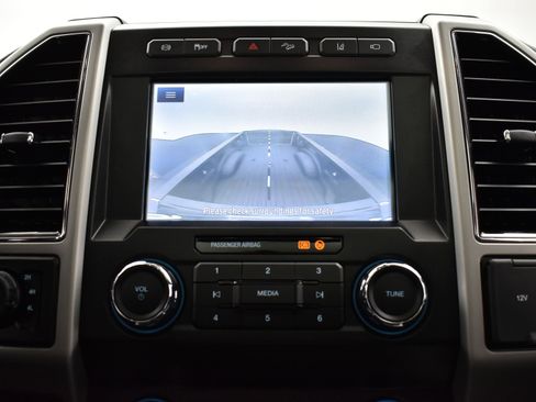 Used 2021 Ford F350 Lariat image 31