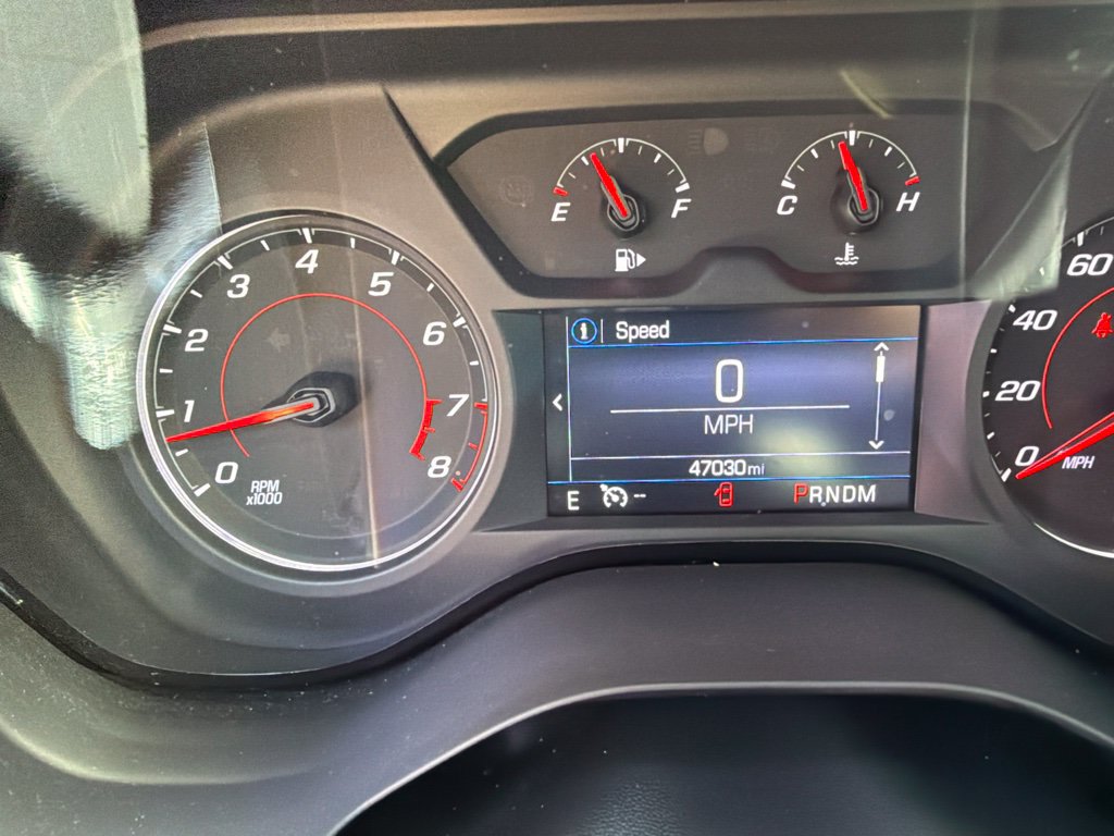 Used 2023 Chevrolet Camaro LT w/ Technology Package RWD image 2