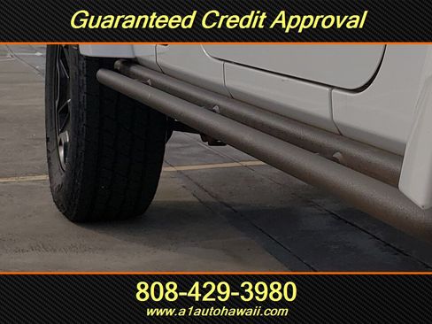Used 2017 Jeep Wrangler Unlimited Rubicon AWD/4WD image 13