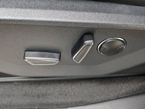 New 2025 Ford F150 Lariat w/ Equipment Group 502A High image 20