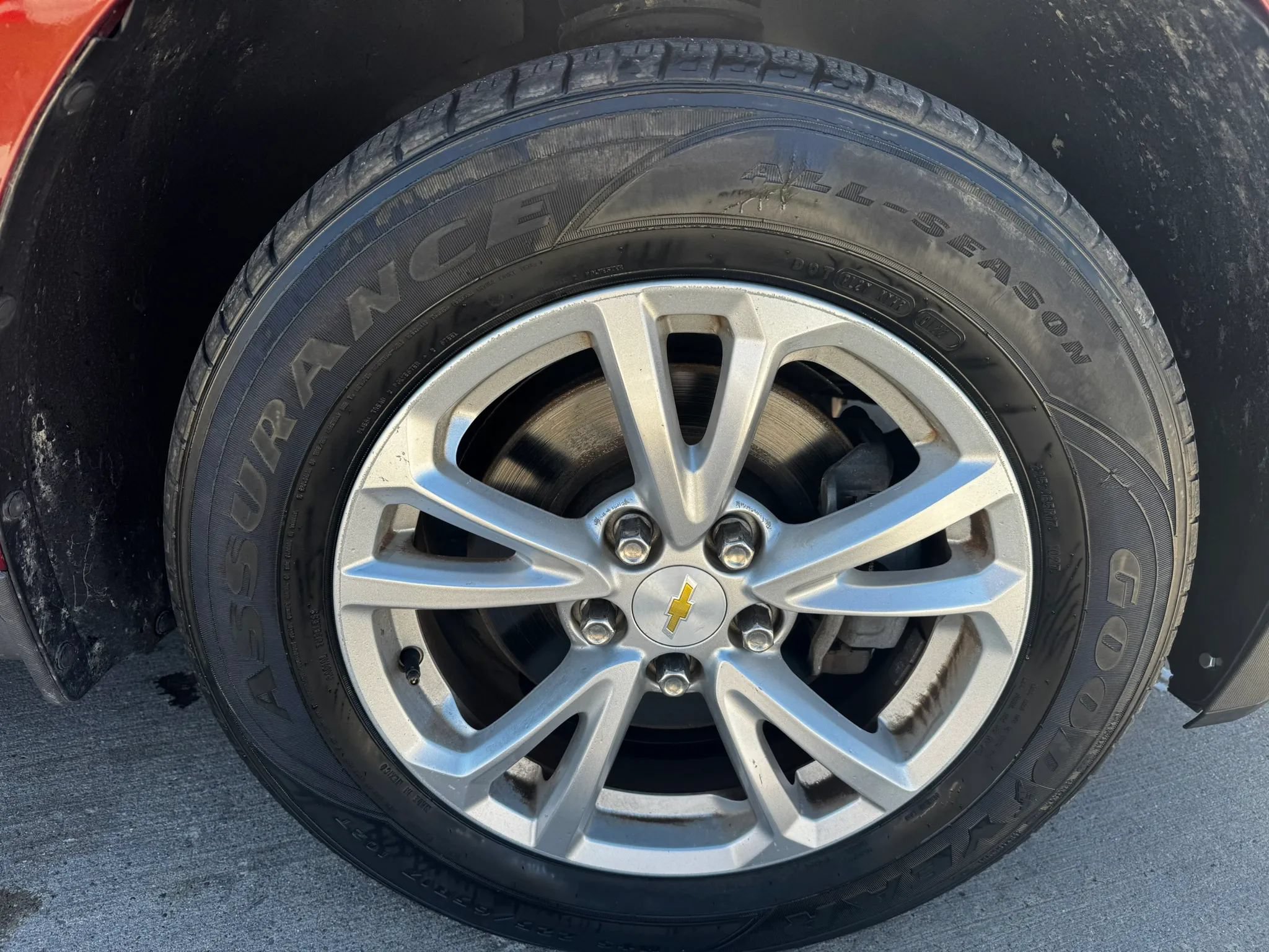 Used 2017 Chevrolet Equinox LT FWD image 19
