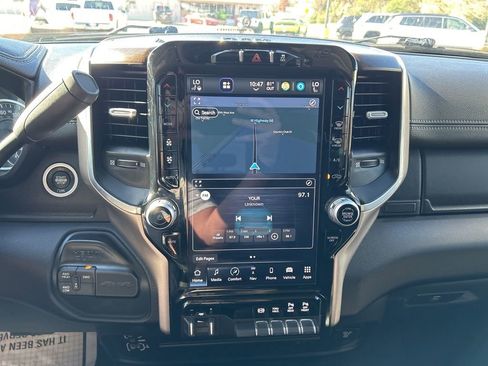 Used 2024 RAM 2500 Laramie image 14