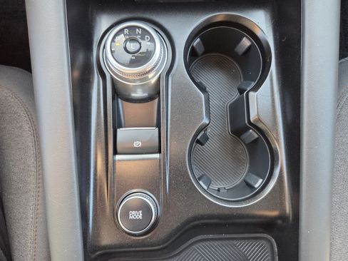 Used 2025 Ford Explorer Active RWD image 24