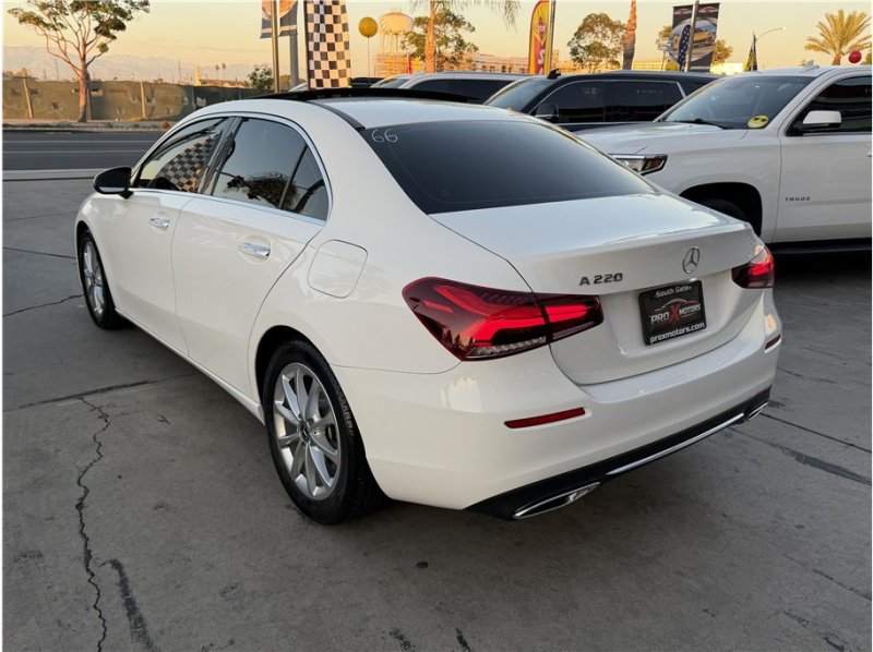 Used 2021 Mercedes-Benz A 220 image 4