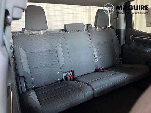 Used 2025 Chevrolet Silverado 1500 LT AWD/4WD image 29