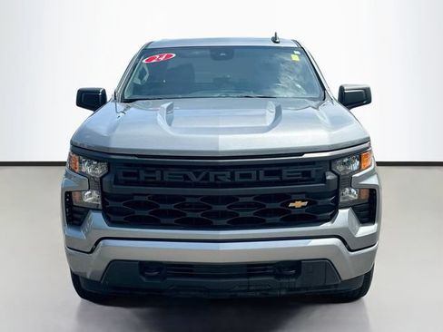 Used 2024 Chevrolet Silverado 1500 Custom AWD/4WD image 4