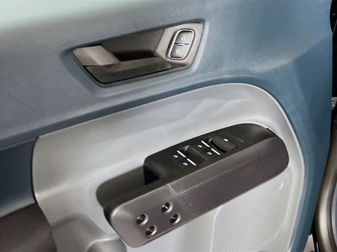 New 2026 Ford Maverick XL image 12