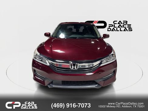 Used 2017 Honda Accord EX image 3